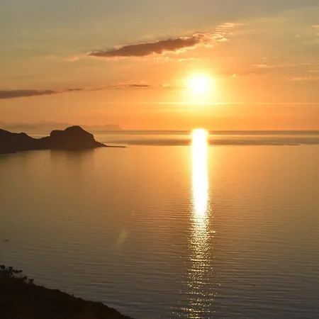 Belvedere Sant'ambrogio Lägenhet *